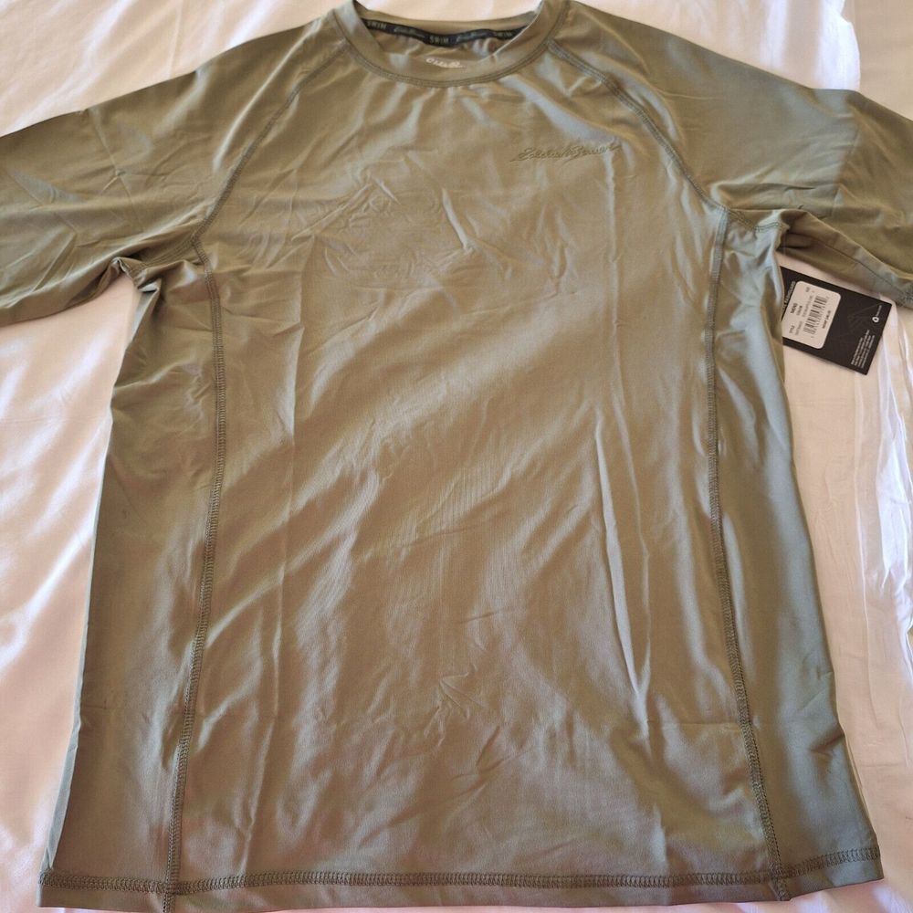 EDDIE BAUER Rash Guard Mens Sz S Eucalyptus Green Short Sleeve Swim Beach Surf